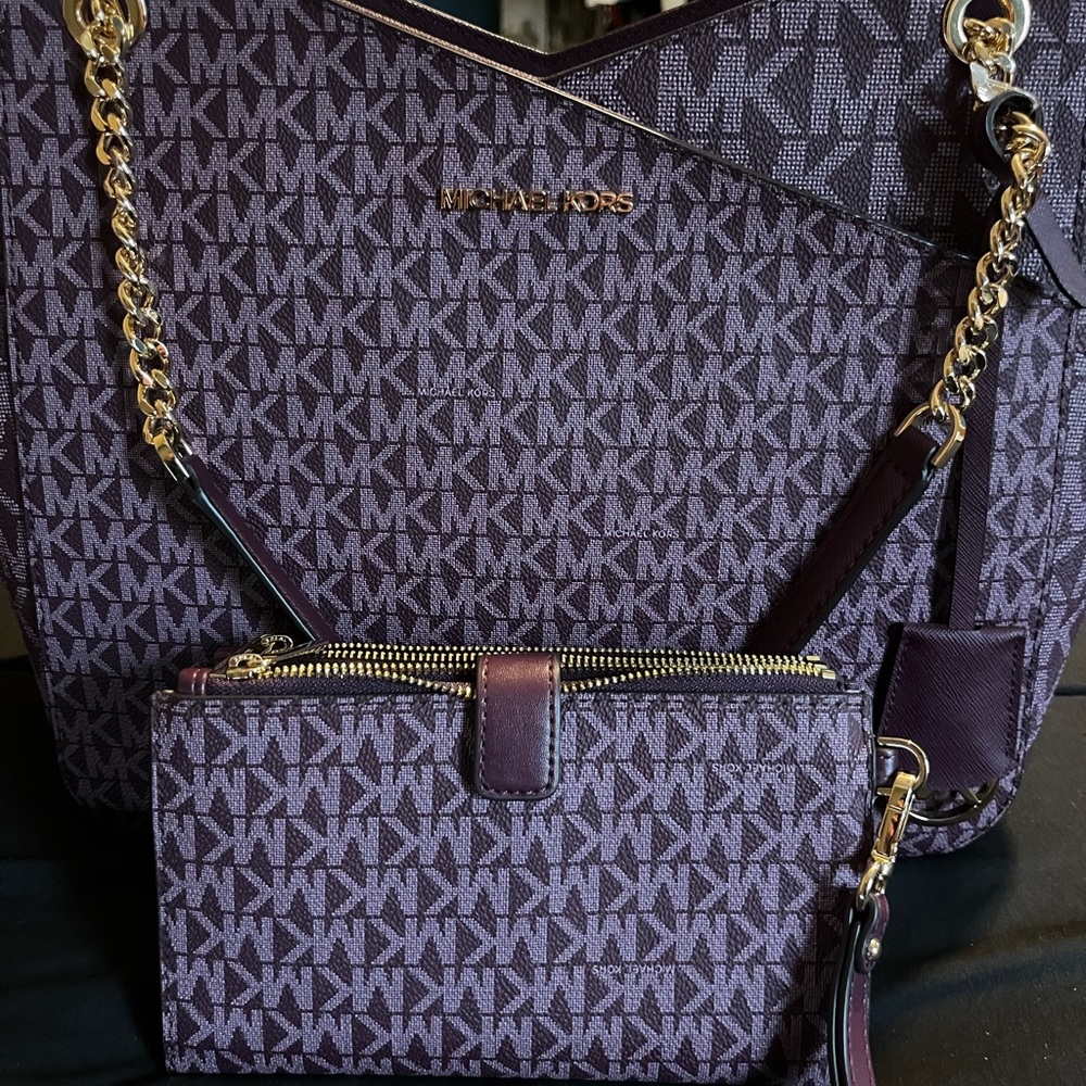 MK shoulder bag with matching wallet